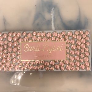 Carli Bybel makeup palette by Anastasia